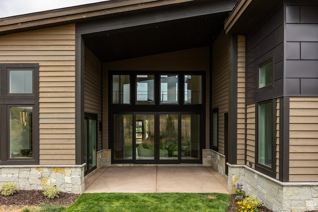 838 N Burro Peak Cir, Heber City, UT 84032 - view of exterior entry featuring stone siding