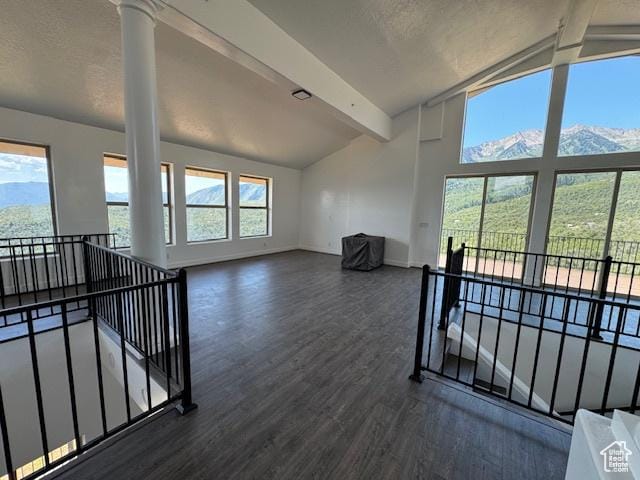 6909 E Spring Mountain Dr E, Springville, UT 84663