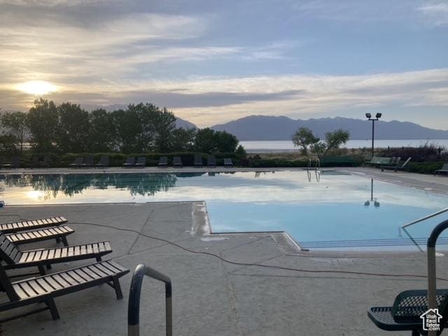 2118 S Centennial Blvd S, Saratoga Springs, UT 84045 - community pool with a mountain view and a patio