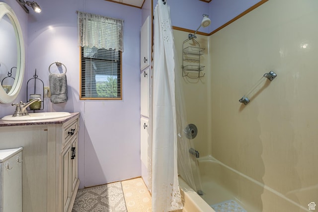 325 S Main St, Glendale, UT 84729 - bathroom featuring vanity, shower / tub combo, and tile patterned floors