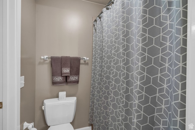 2218 W 2575 N, Cedar City, UT 84721 - bathroom featuring curtained shower and toilet