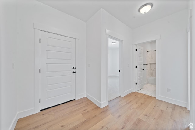 678 S Todd Ct, Grantsville, UT 84029 - entrance foyer featuring baseboards and light wood-style floors