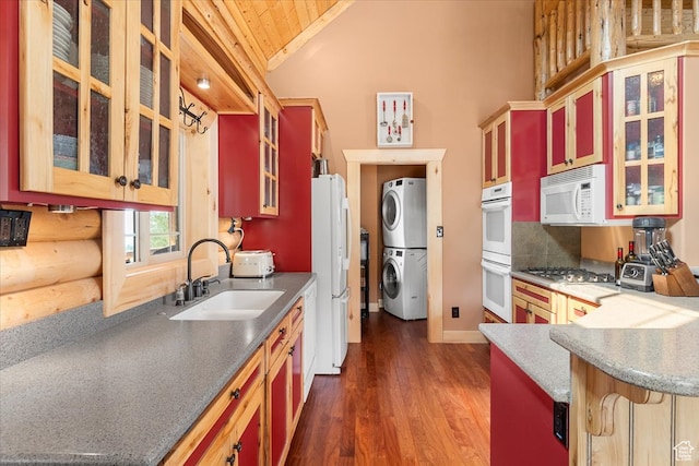 14775 N 12565 E 66&67, Mount Pleasant, UT 84647 - kitchen featuring wood ceiling, wood finished floors, white appliances, stacked washer / drying machine, and a sink