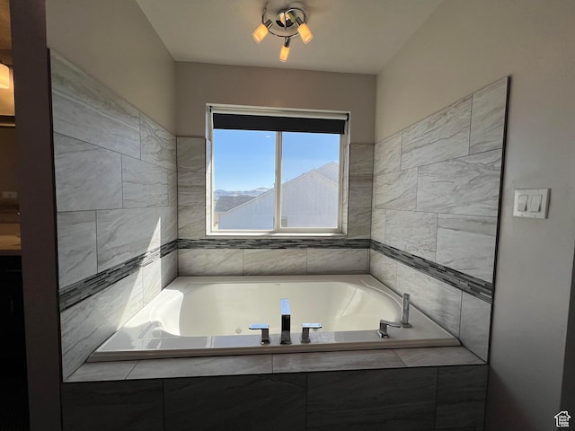 472 W 2300 S Unit 18, Richfield, UT 84701 - bathroom featuring a garden tub