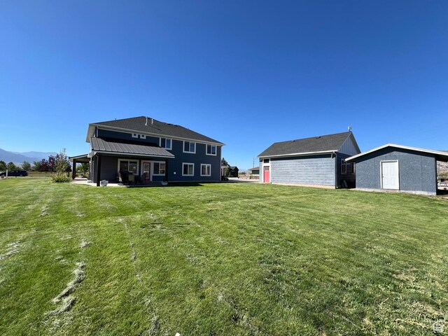 472 W 2300 S Unit 18, Richfield, UT 84701 - view of yard with a mountain view