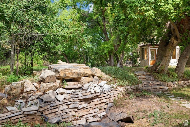 2328 W 300 N, Provo, UT 84601 - view of yard