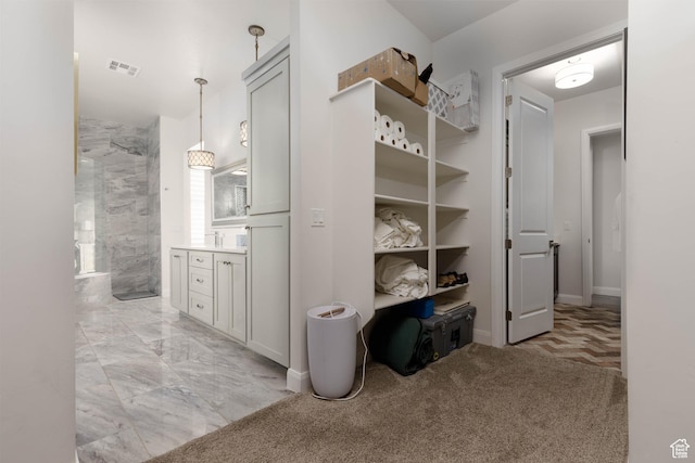 3318 S Red Rock Way, Hurricane, UT 84737 - interior space featuring light colored carpet, visible vents, and a sink