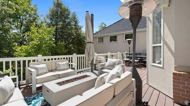643 W Ridgewood Cir, Farmington, UT 84025 - wooden deck featuring an outdoor living space with a fire pit and outdoor dining area