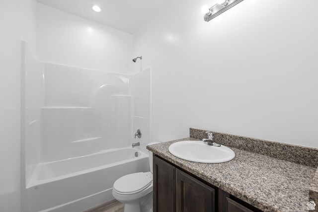 1701 S Windsong Dr Unit 377, Santaquin, UT 84655 - full bathroom featuring shower / washtub combination, vanity, toilet, and hardwood / wood-style flooring
