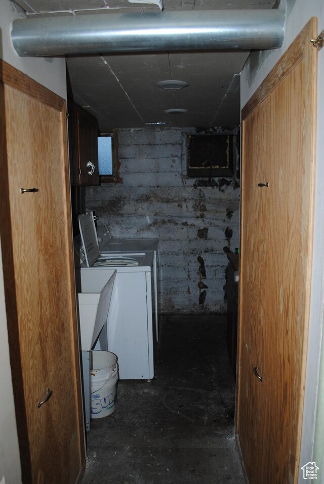 619 E 400 N, Logan, UT 84321 - below grade area featuring separate washer and dryer