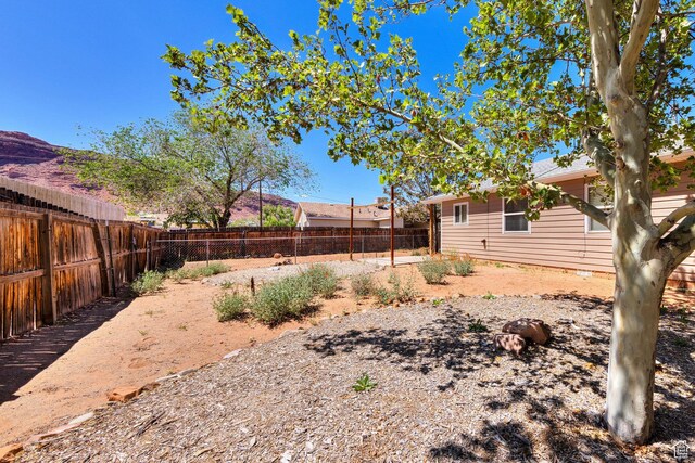 1122 E Holyoak Ln, Moab, UT 84532 - view of yard featuring a fenced backyard