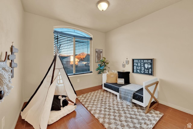 1052 S 350 E, Payson, UT 84651 - living area featuring wood finished floors and baseboards