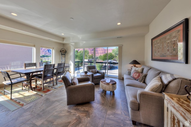1261 N Main Rubicon Trl Unit M-14, Moab, UT 84532 - living area with recessed lighting