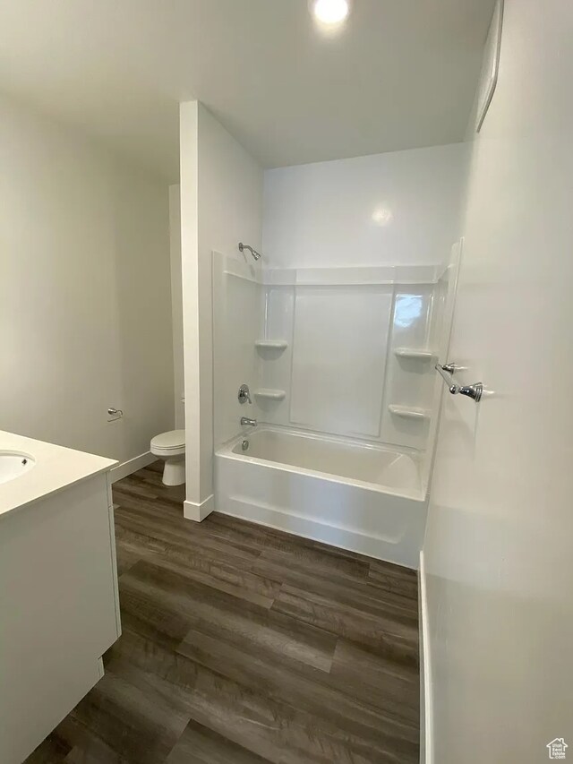 875 S Depot St Unit C212, Clearfield, UT 84015 - full bathroom featuring shower / bathtub combination, vanity, toilet, and hardwood / wood-style flooring