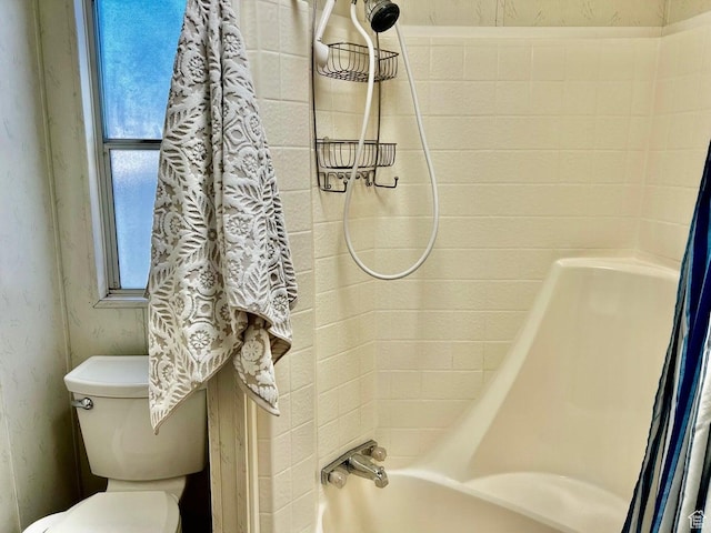 448 E Telegraph # 26, Washington, UT 84780 - bathroom featuring toilet and shower / bath combo with shower curtain