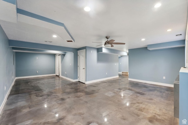 interior space with baseboards, a ceiling fan, visible vents, and recessed lighting