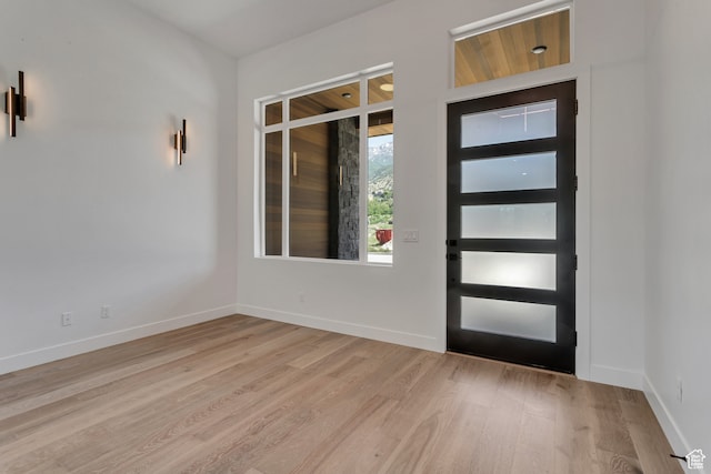 713 E 1500 N Unit 19, Orem, UT 84097 - foyer featuring light hardwood / wood-style flooring