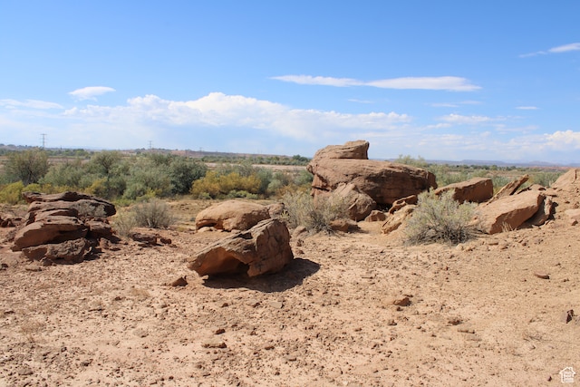 2250 E 2000 S, Roosevelt, UT 84066