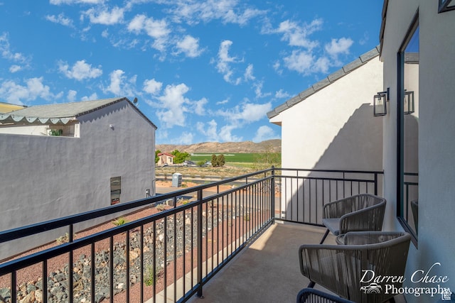 1460 S Windsor Pkwy Unit 5, Hurricane, UT 84737 - balcony featuring a mountain view