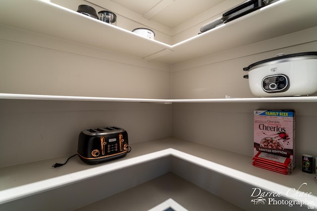 1460 S Windsor Pkwy Unit 5, Hurricane, UT 84737 - view of pantry