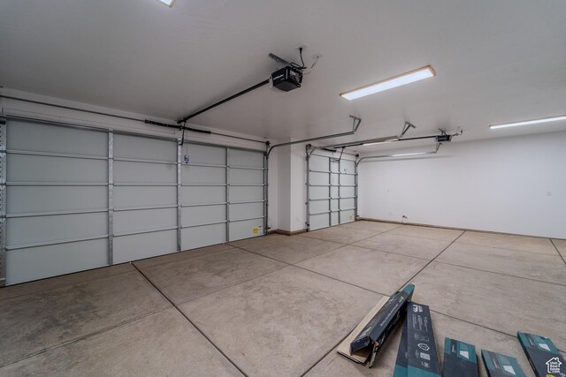 3377 W Palomar, Hurricane, UT 84737 - garage with a garage door opener