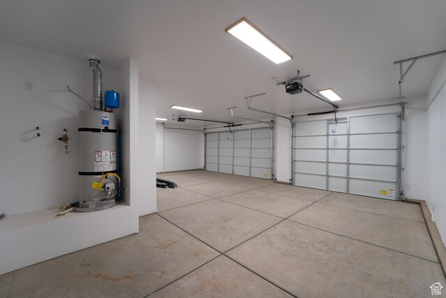 3377 W Palomar, Hurricane, UT 84737 - garage featuring a garage door opener and water heater