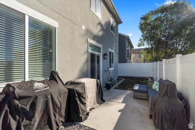 view of patio featuring a fenced backyard