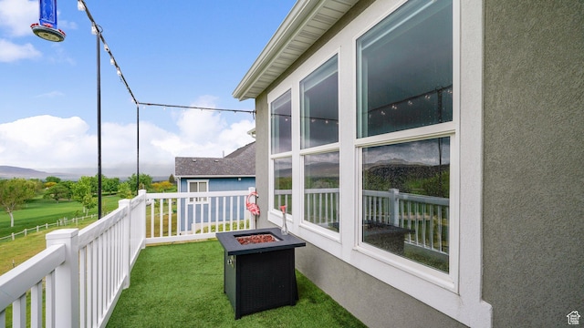 209 N Elk Ridge Dr, Elk Ridge, UT 84651 - balcony with a fire pit