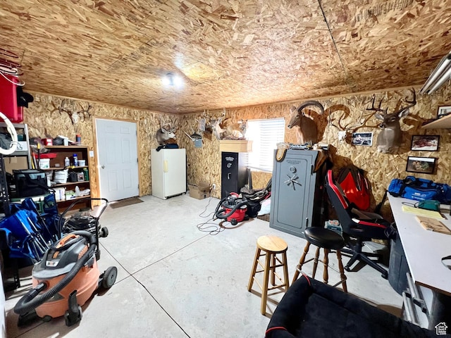 1942 N Sevier Valley Canal Rd, Richfield, UT 84701 - interior space with freestanding refrigerator