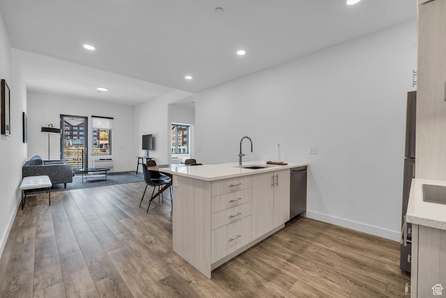 2303 Deer Hollow Rd Unit 1333/4, Park City, UT 84060 - kitchen featuring a sink, modern cabinets, dishwasher, baseboards, and recessed lighting