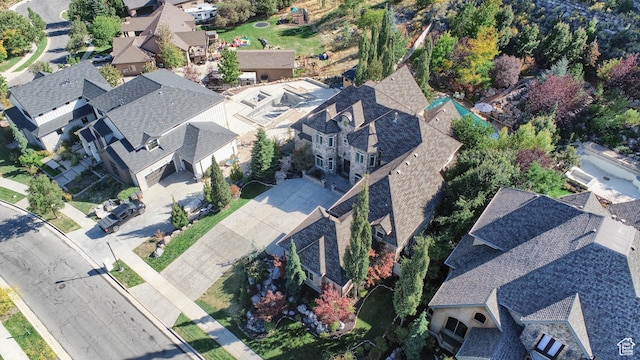 birds eye view of property featuring a residential view
