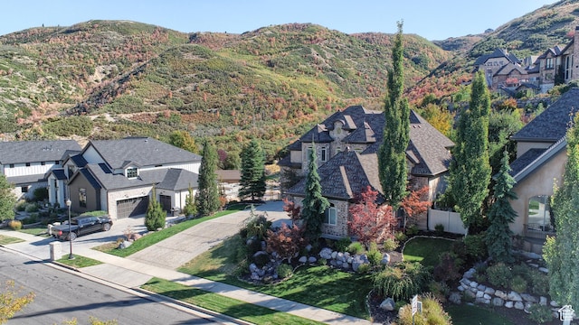view of mountain feature with a residential view