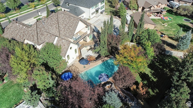 bird's eye view featuring a residential view