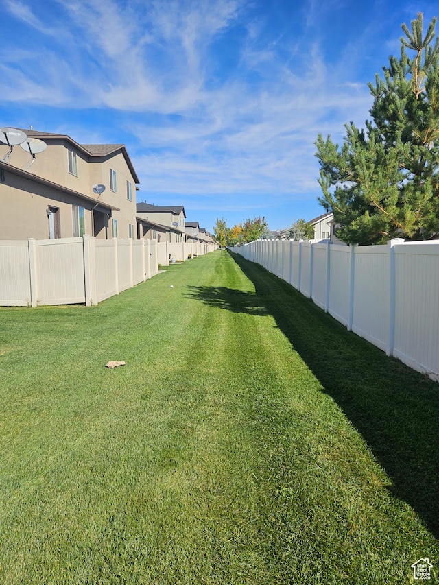 772 S 150 E, Smithfield, UT 84335 - view of yard featuring a fenced backyard