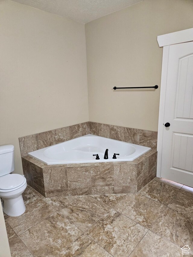 772 S 150 E, Smithfield, UT 84335 - full bath with toilet and a bath