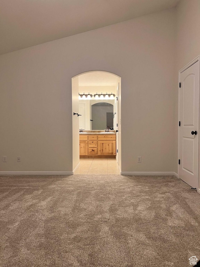 6912 S Village Haven Ln, Midvale, UT 84047 - carpeted spare room with sink
