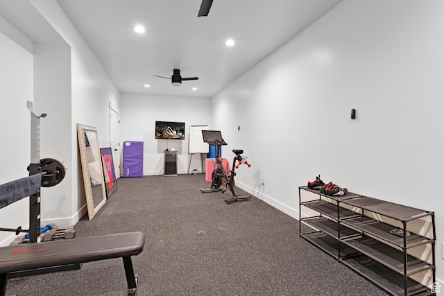 workout area with recessed lighting, ceiling fan, and baseboards
