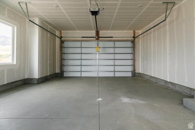 1153 E 160 N, Hyde Park, UT 84318 - garage with a garage door opener