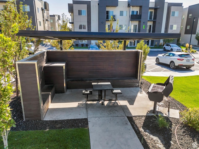 548 E 300 N, Vineyard, UT 84059 - view of patio featuring a residential view