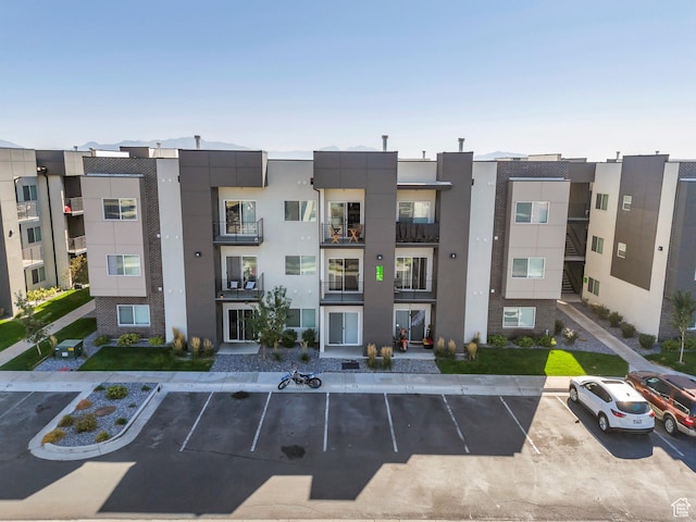 548 E 300 N, Vineyard, UT 84059 - view of building exterior with uncovered parking