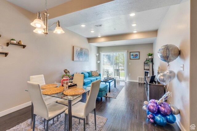 265 N 670 E, Vineyard, UT 84059 - dining space with baseboards, visible vents, dark wood-style floors, and recessed lighting