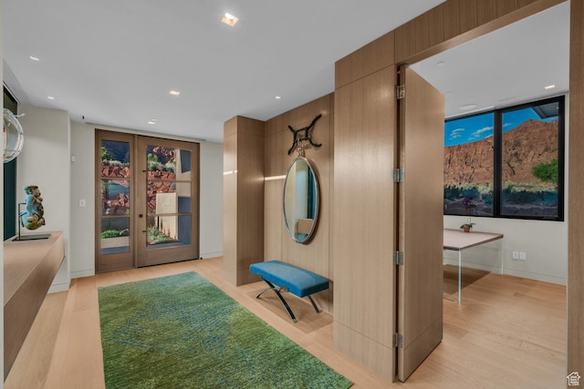 973 W Sipala Trl, Ivins, UT 84738 - interior space with light hardwood / wood-style floors and a wealth of natural light