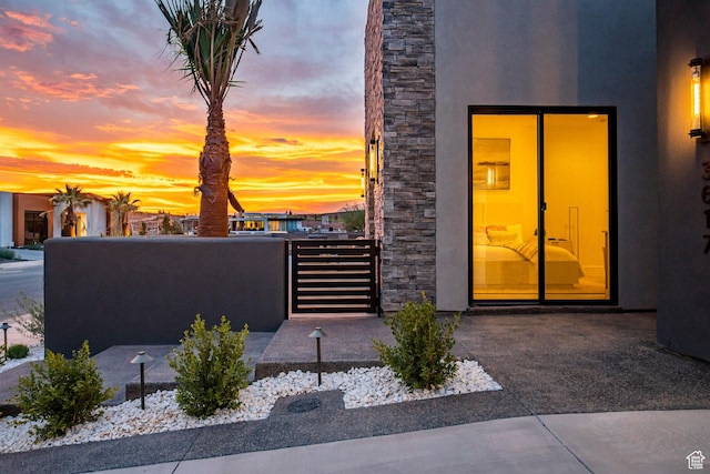 3617 S Cypress Point Rd, Hurricane, UT 84737 - view of exterior entry at dusk