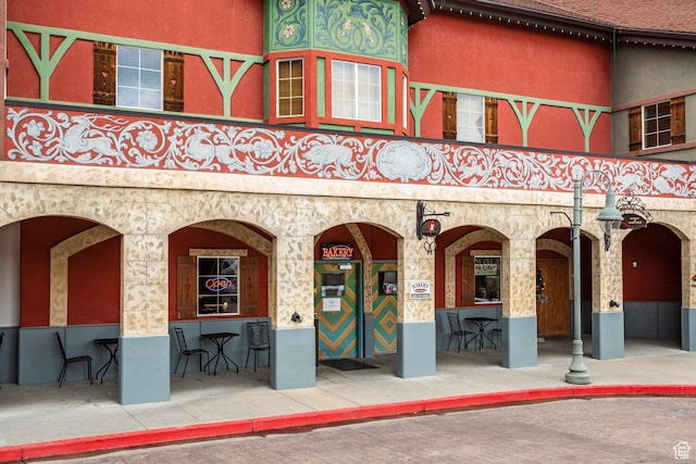 view of building exterior