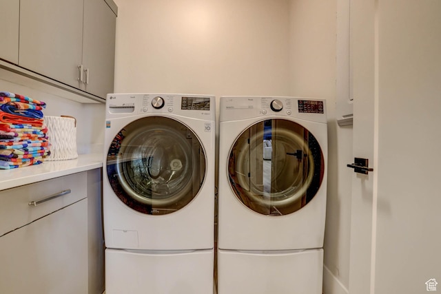 4971 S Cattail Way, Washington, UT 84780 - laundry room with cabinet space and washing machine and dryer