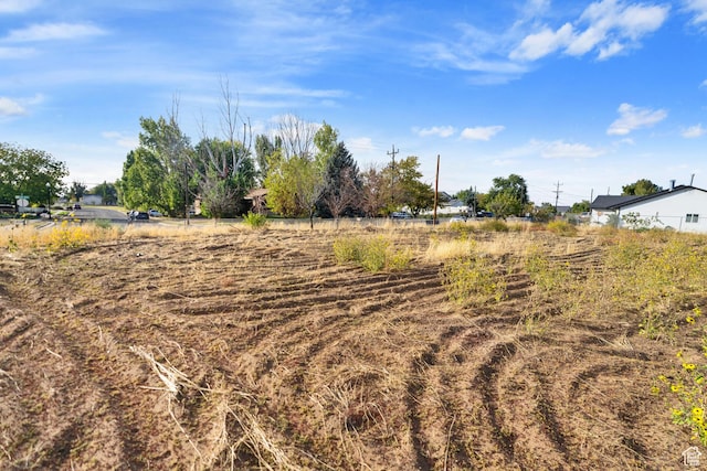 956 N 1000 W, Clinton, UT 84015