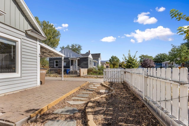 327 E Coatsville Ave S, Salt Lake City, UT 84115 - view of yard with a patio area