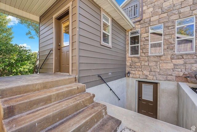 8938 N Canyon Wash Dr, Eagle Mountain, UT 84005 - property entrance featuring stone siding
