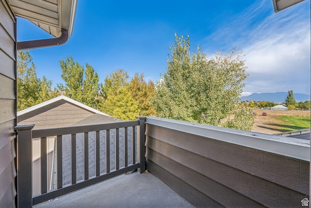8938 N Canyon Wash Dr, Eagle Mountain, UT 84005 - balcony featuring a mountain view