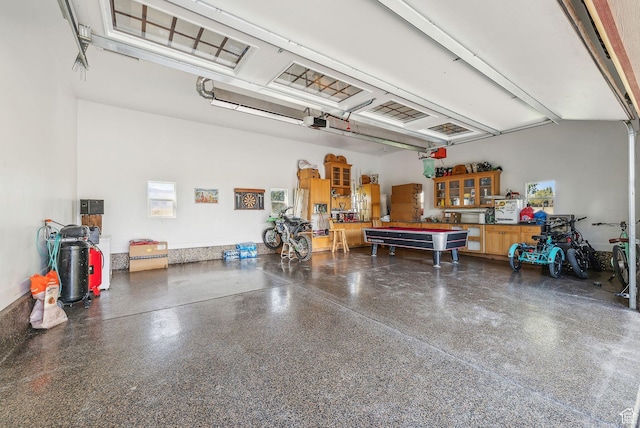 8938 N Canyon Wash Dr, Eagle Mountain, UT 84005 - garage with a garage door opener
